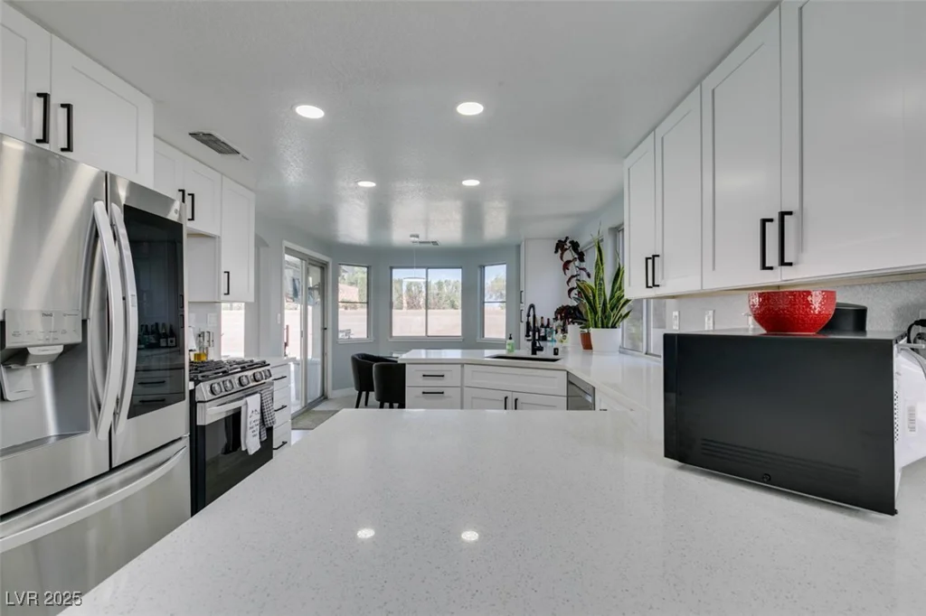 8150 Beaverbrook, Las Vegas, NV 89123