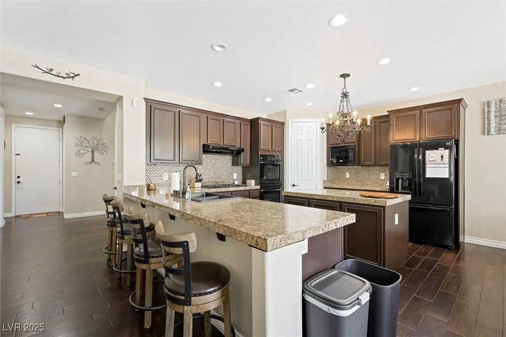 335 Pleasant Summit, Henderson, NV 89012