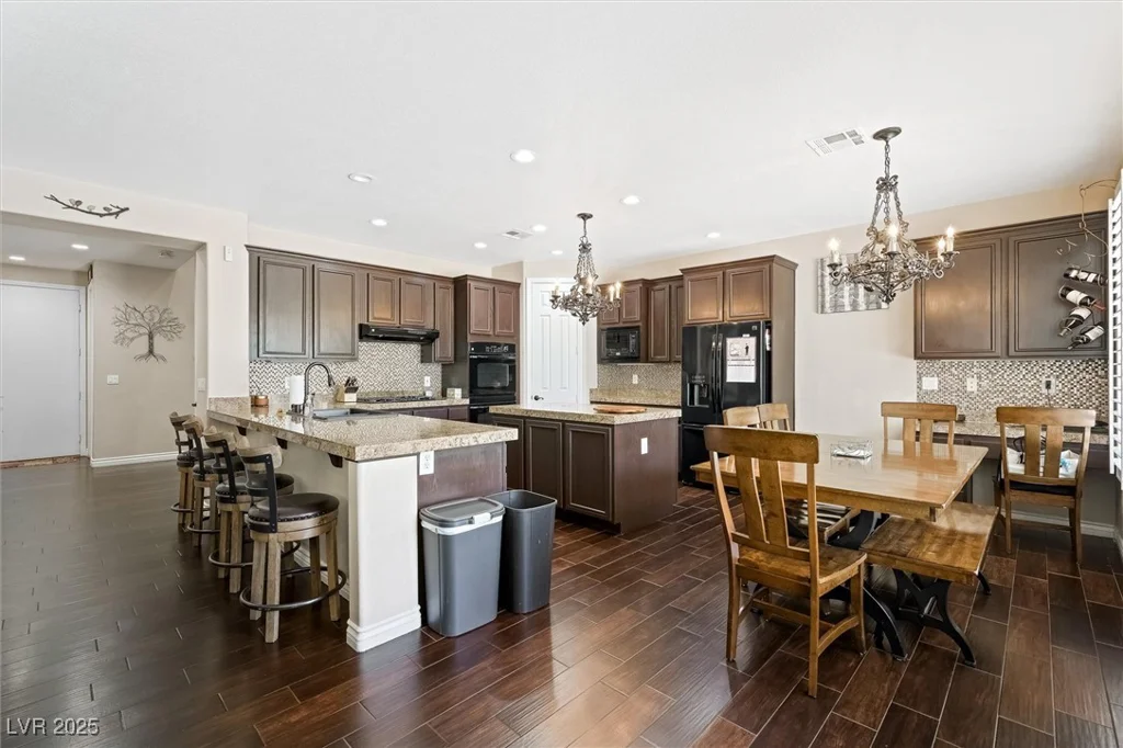 335 Pleasant Summit, Henderson, NV 89012