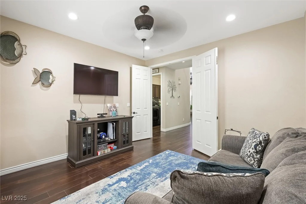 335 Pleasant Summit, Henderson, NV 89012