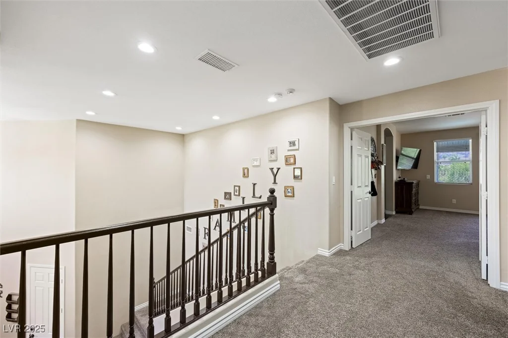 335 Pleasant Summit, Henderson, NV 89012