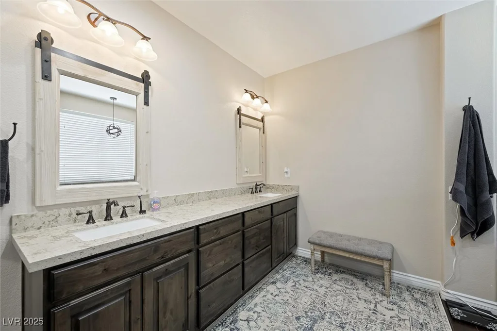 335 Pleasant Summit, Henderson, NV 89012