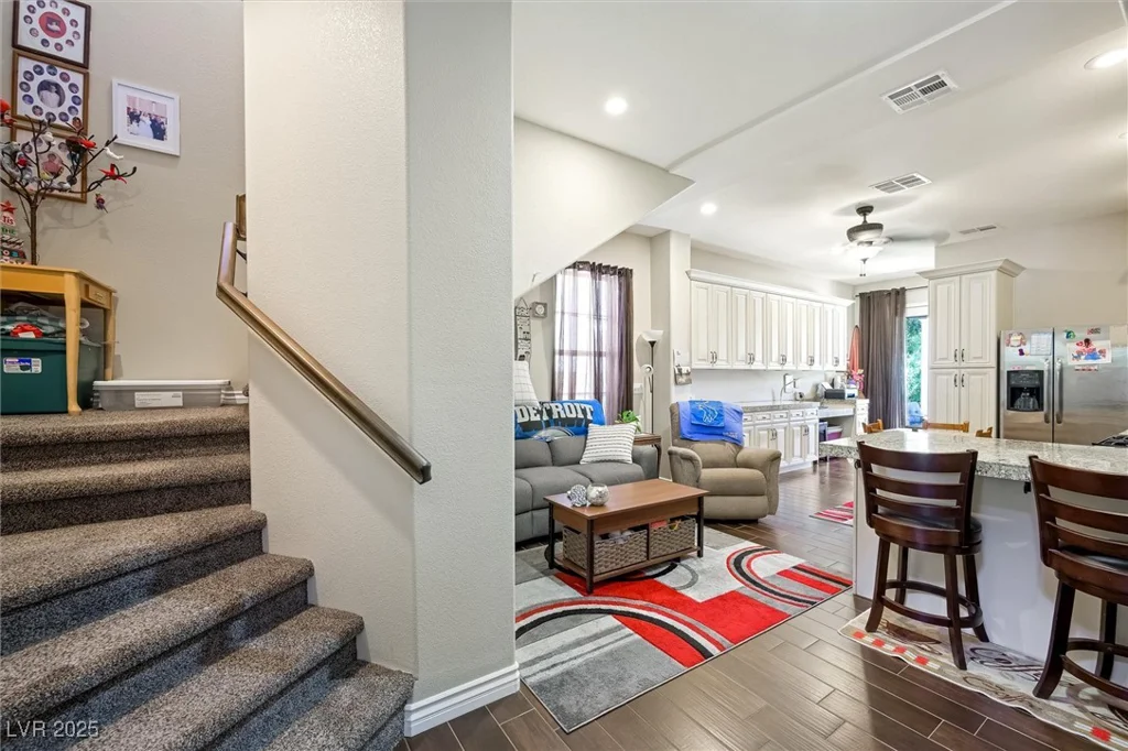 335 Pleasant Summit, Henderson, NV 89012