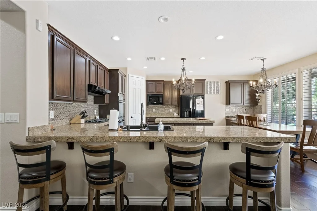 335 Pleasant Summit, Henderson, NV 89012