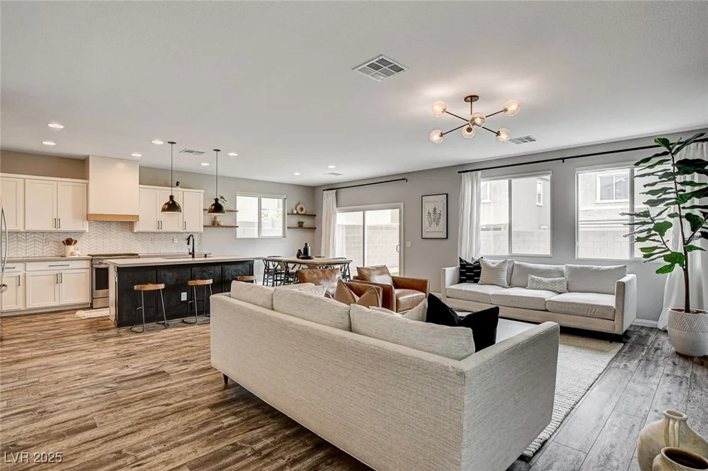9870 Fisher Bay, Las Vegas, NV 89178