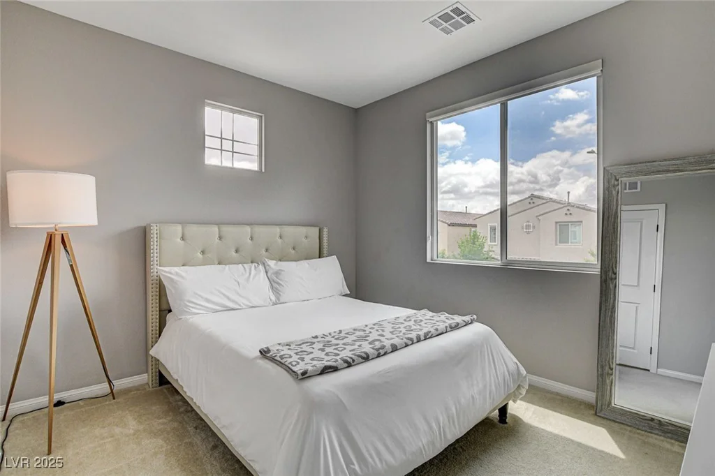 9870 Fisher Bay, Las Vegas, NV 89178