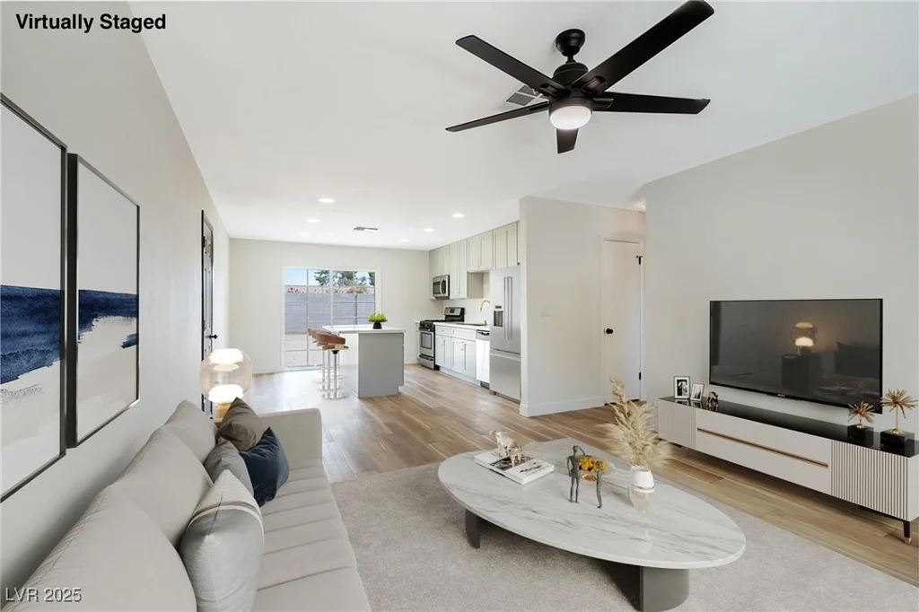 239 Concho, Henderson, NV 89015