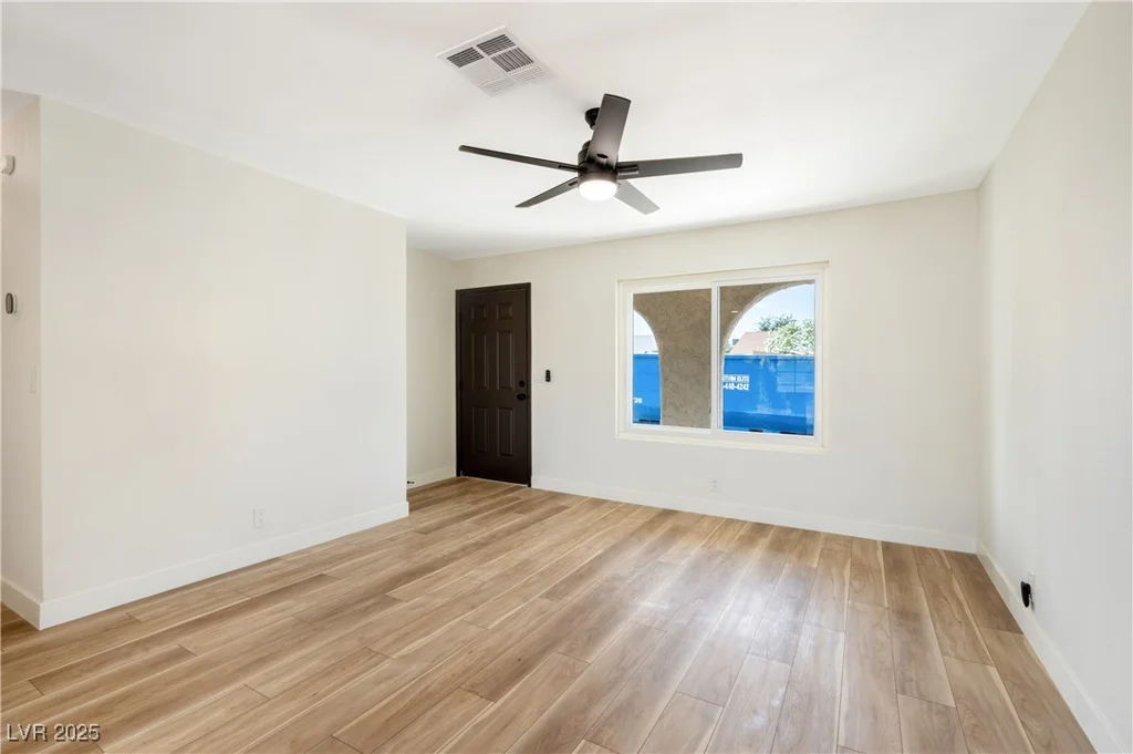 239 Concho, Henderson, NV 89015