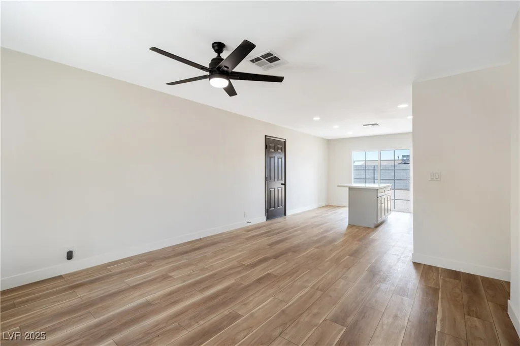239 Concho, Henderson, NV 89015