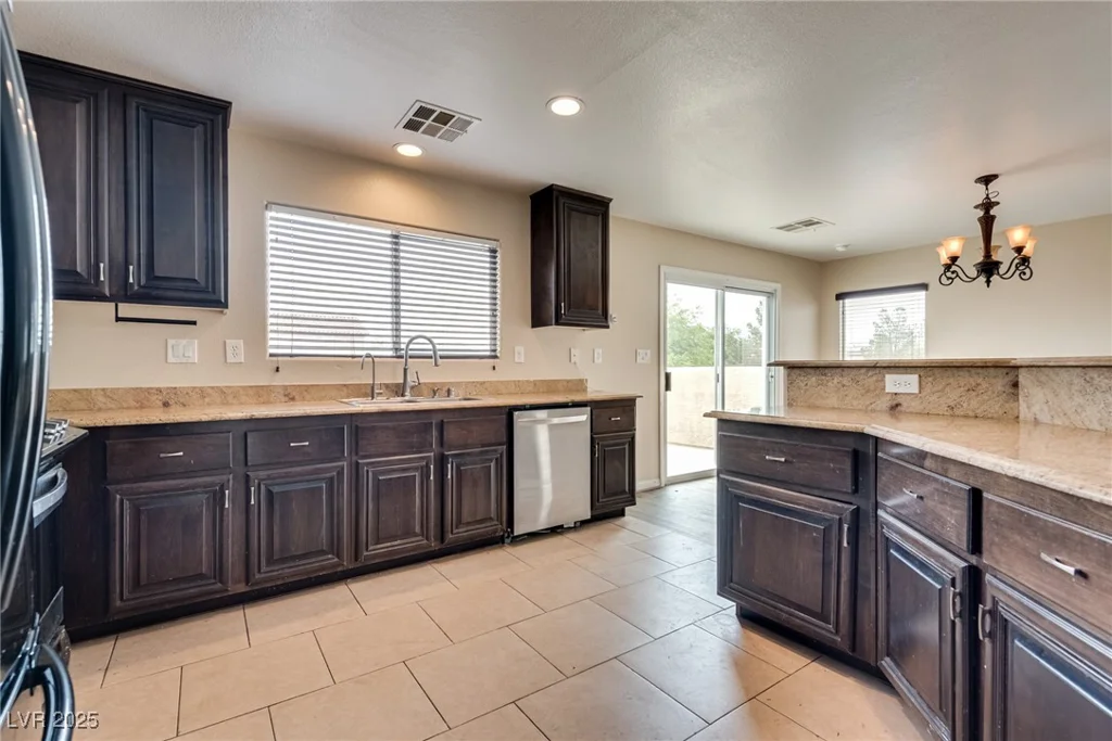 8745 Dodds Canyon, Las Vegas, NV 89131