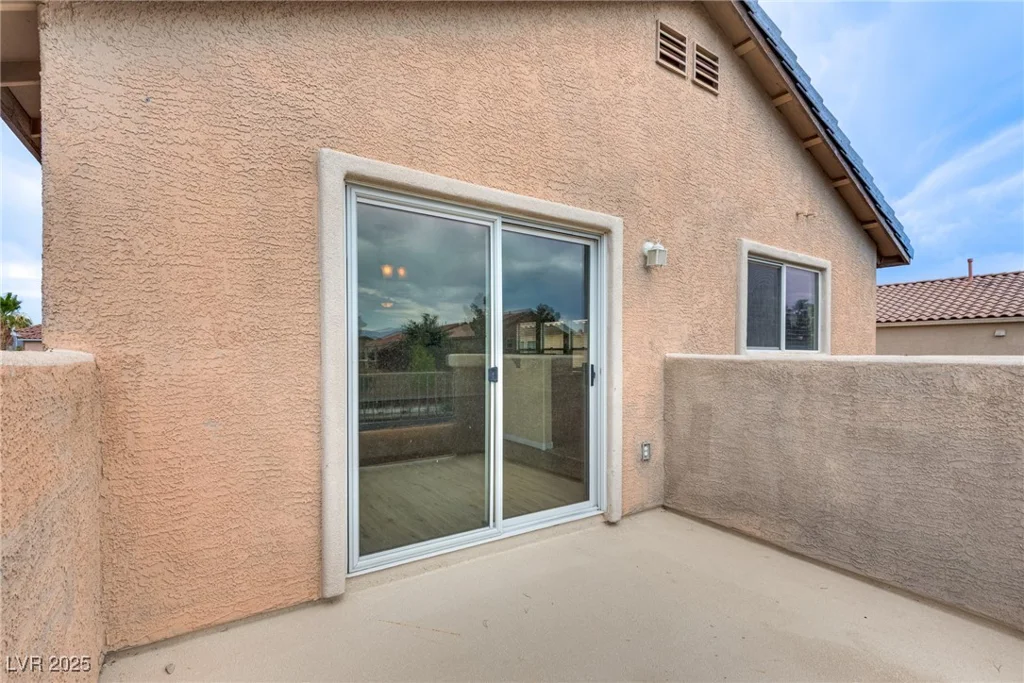 8745 Dodds Canyon, Las Vegas, NV 89131