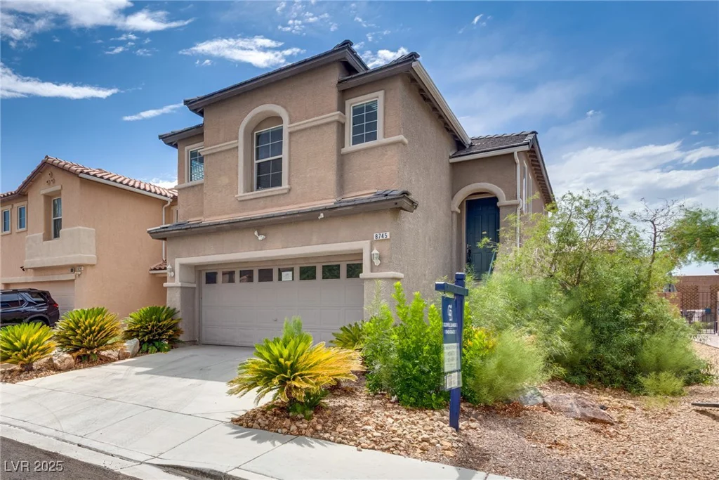 8745 Dodds Canyon, Las Vegas, NV 89131