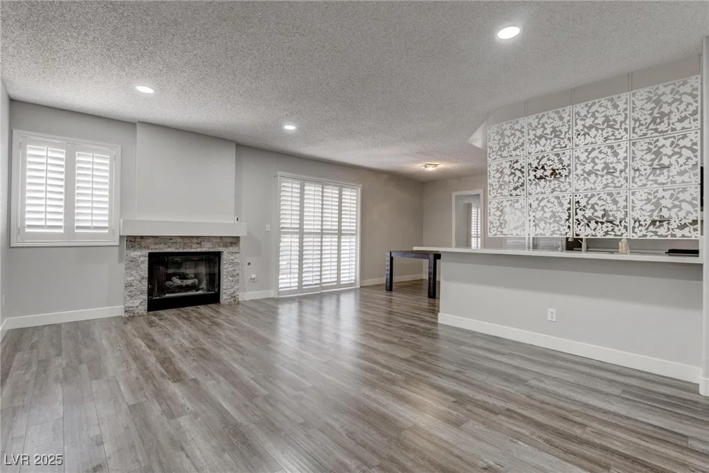 7905 Idledale, Las Vegas, NV 89145