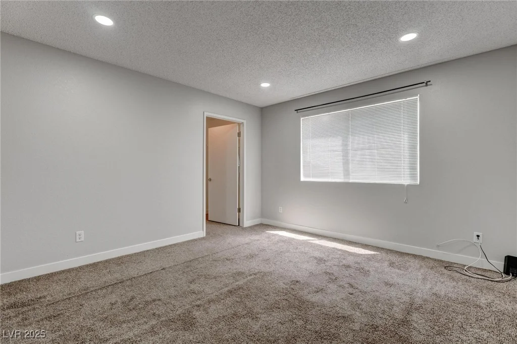 7905 Idledale, Las Vegas, NV 89145
