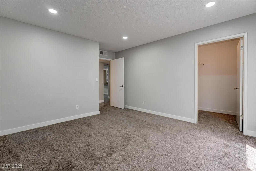 7905 Idledale, Las Vegas, NV 89145