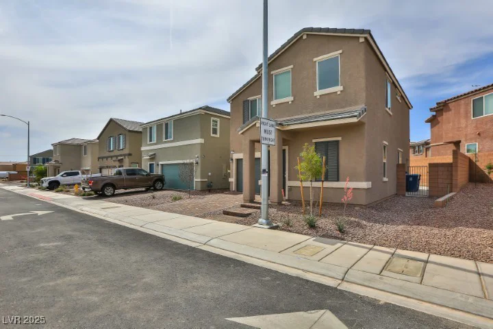 6207 Hamilton, Las Vegas, NV 89122