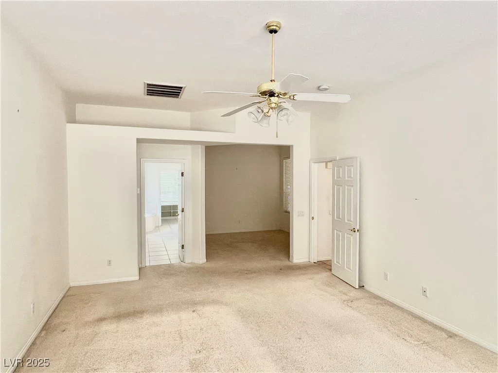 10816 Elm Ridge, Las Vegas, NV 89144