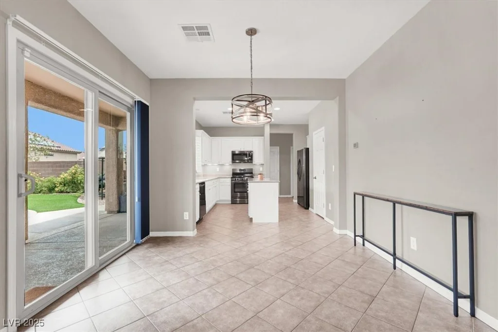176 Jay Porter, Henderson, NV 89002