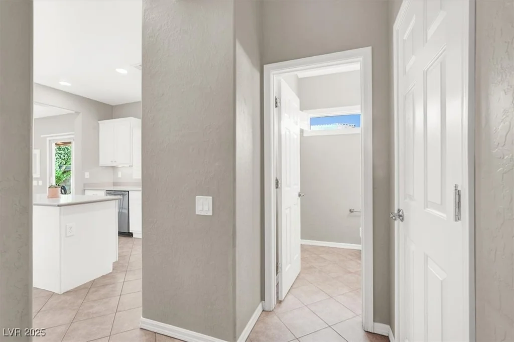 176 Jay Porter, Henderson, NV 89002