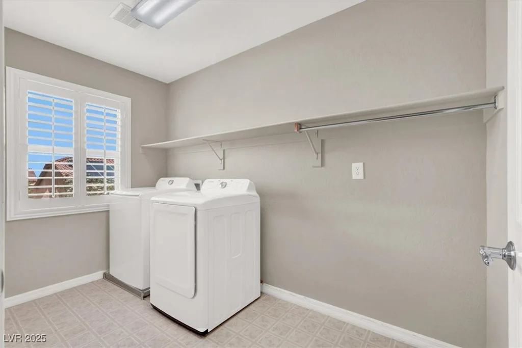 176 Jay Porter, Henderson, NV 89002
