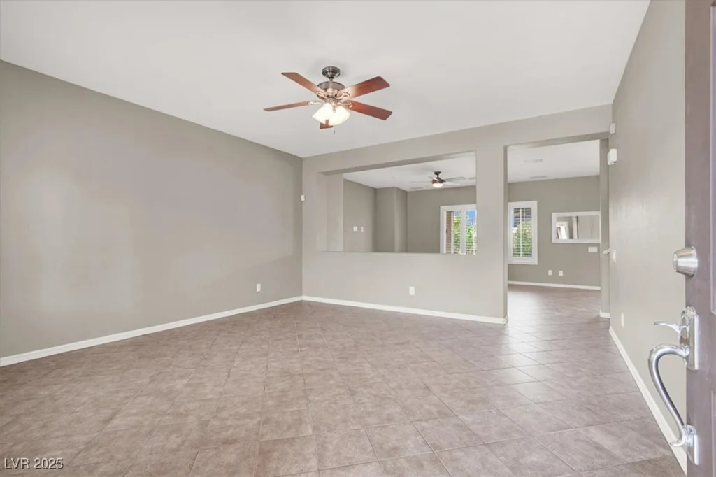 176 Jay Porter, Henderson, NV 89002