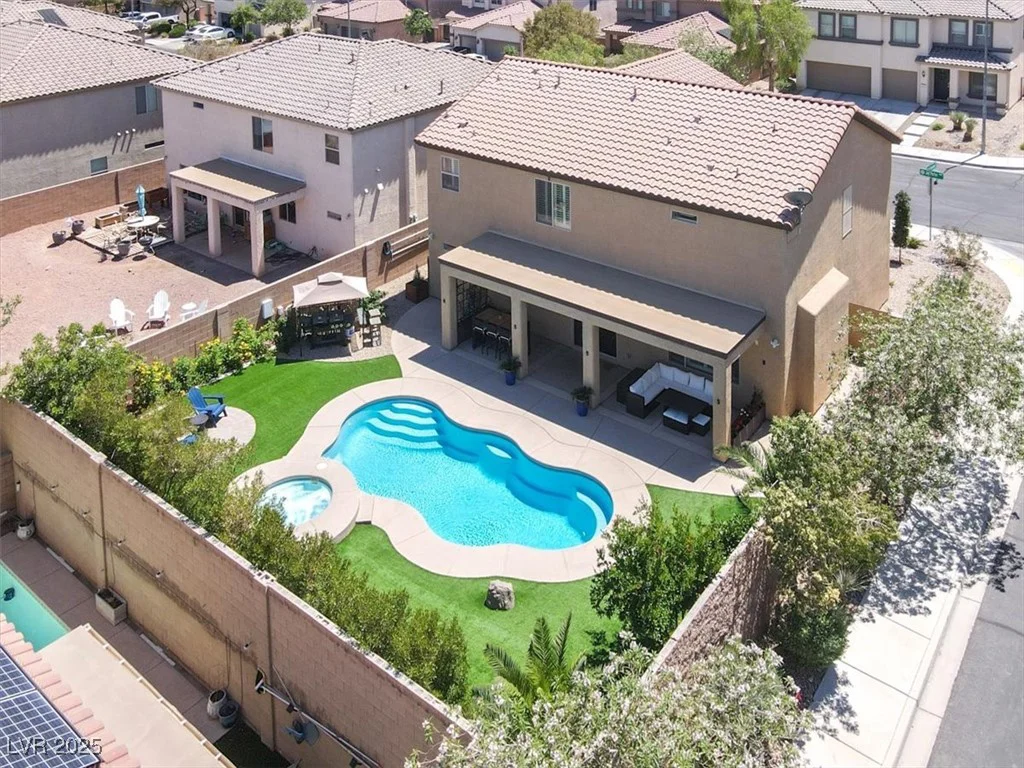 176 Jay Porter, Henderson, NV 89002