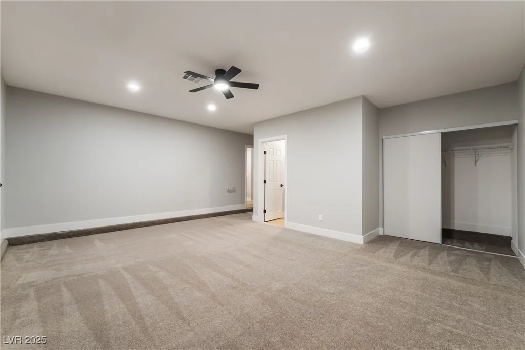 3572 Tempe, Las Vegas, NV 89103