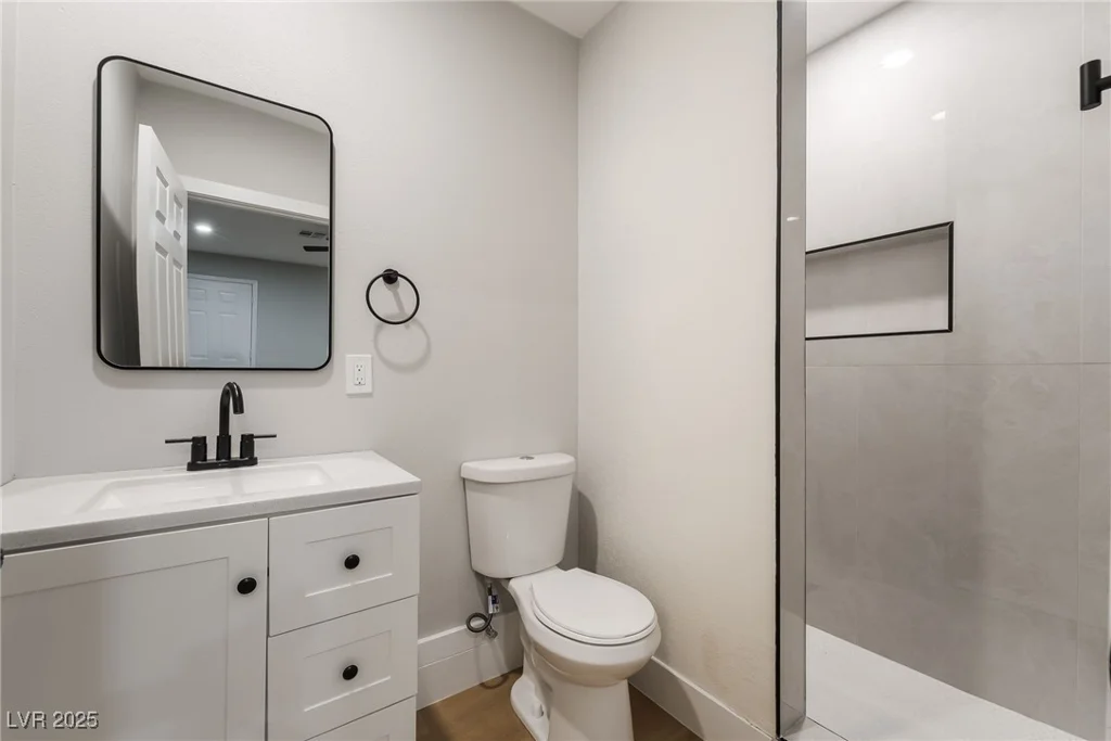 3572 Tempe, Las Vegas, NV 89103