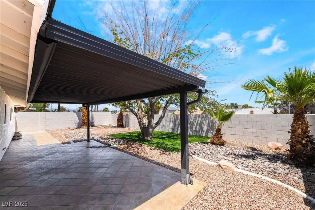 3572 Tempe, Las Vegas, NV 89103