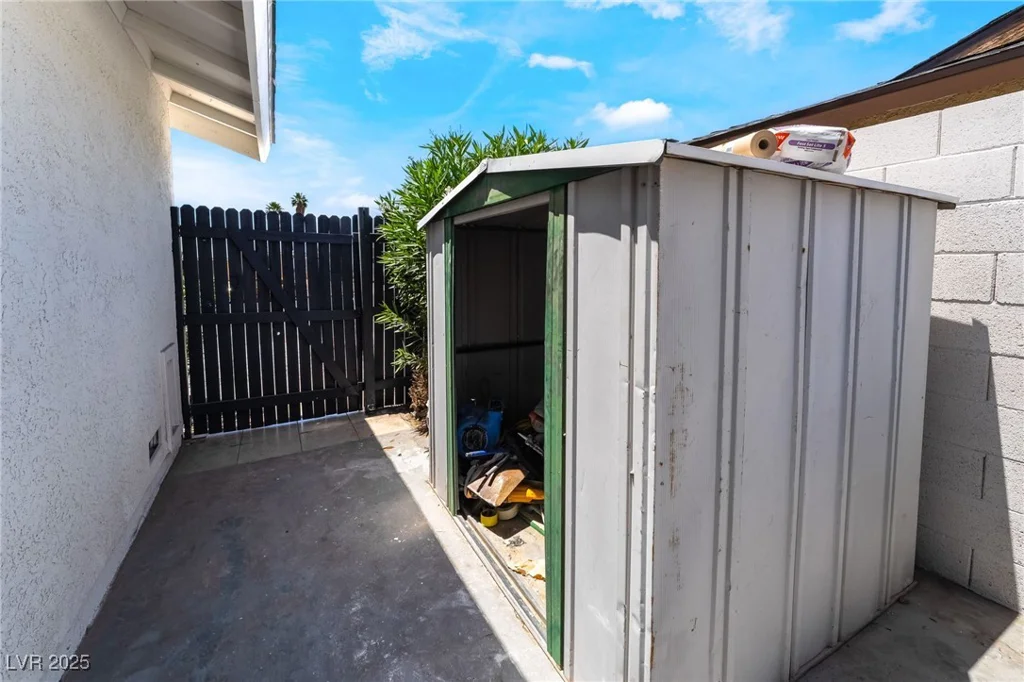 3572 Tempe, Las Vegas, NV 89103