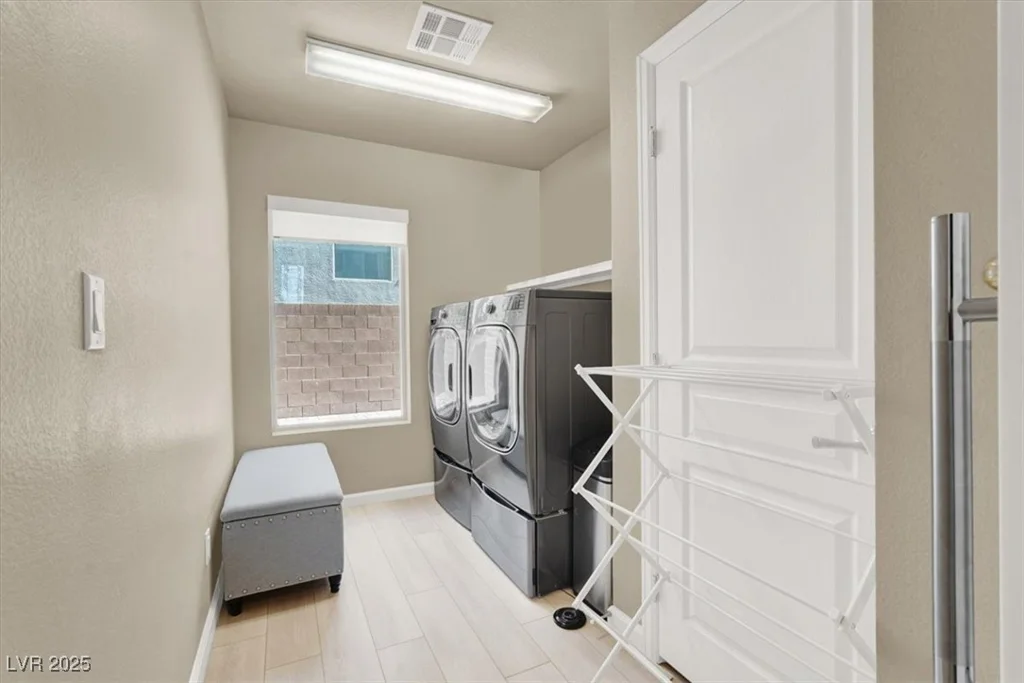 8060 Haywood Estate, Las Vegas, NV 89113