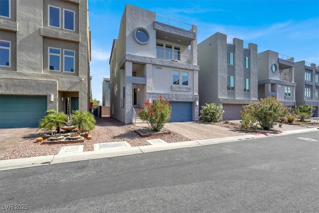 8060 Haywood Estate, Las Vegas, NV 89113