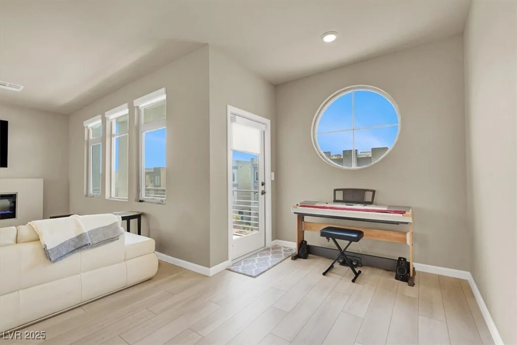 8060 Haywood Estate, Las Vegas, NV 89113