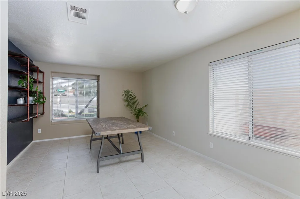 9817 Dardanelle, Las Vegas, NV 89117