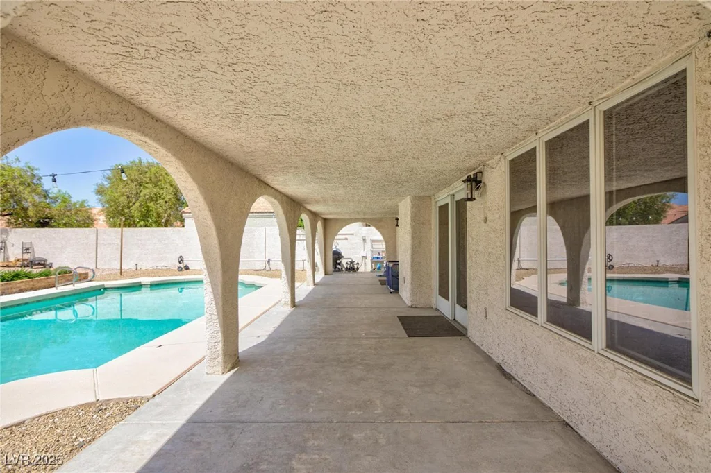 9817 Dardanelle, Las Vegas, NV 89117