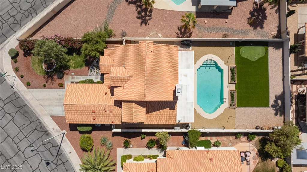 9817 Dardanelle, Las Vegas, NV 89117