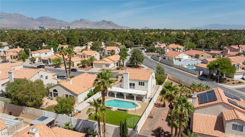 9817 Dardanelle, Las Vegas, NV 89117