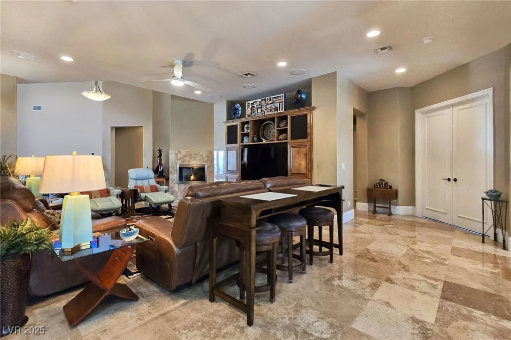 5416 Alabaster, Las Vegas, NV 89149