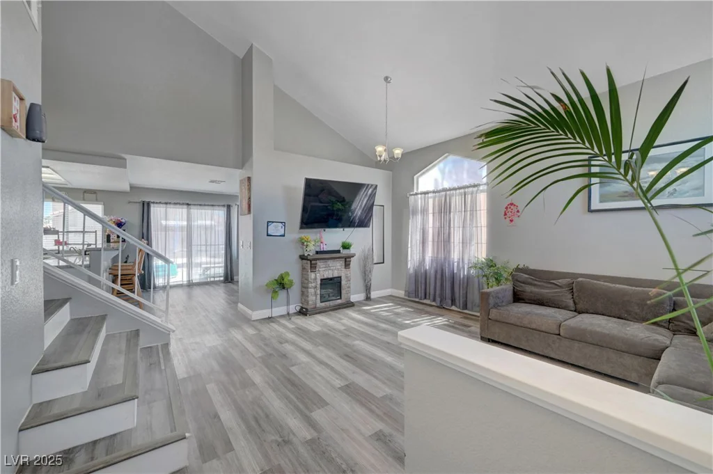 1809 Solana Del Norte, North Las Vegas, NV 89031