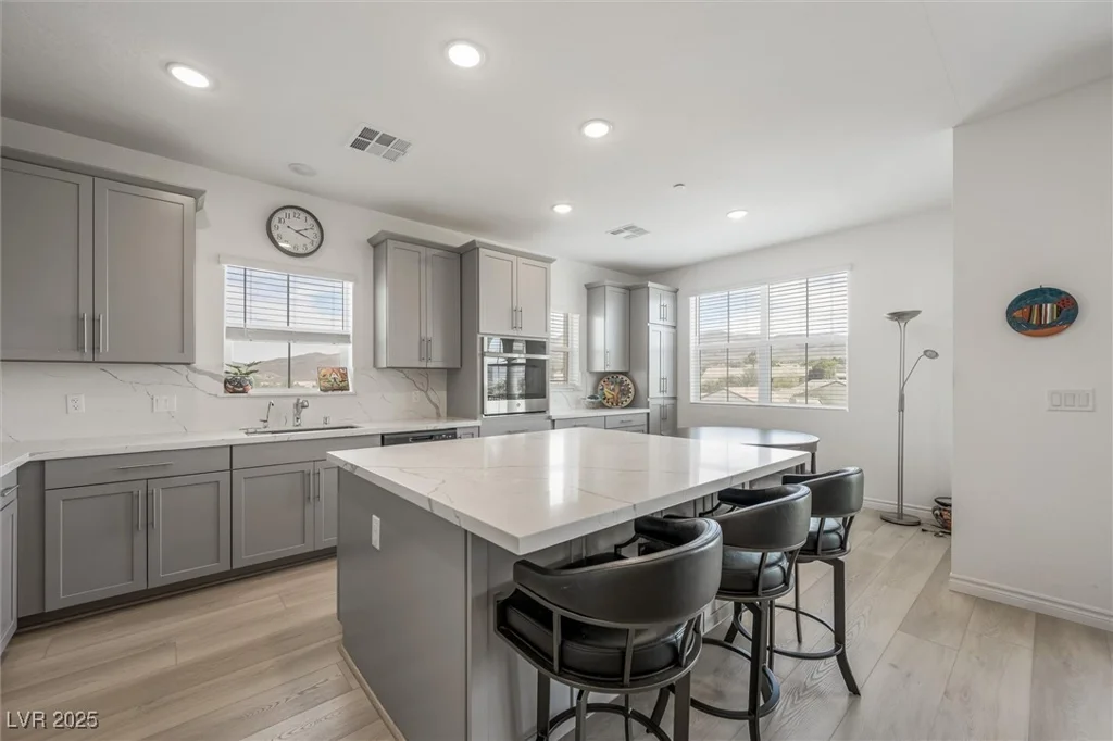 2555 Hampton, Henderson, NV 89052