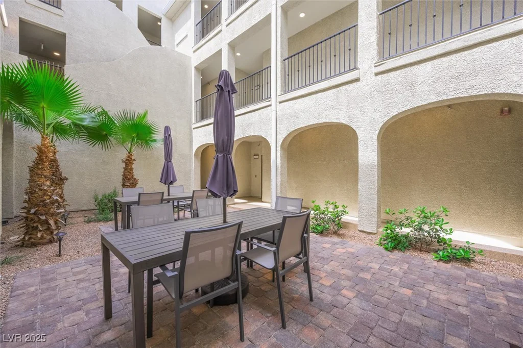 2555 Hampton, Henderson, NV 89052