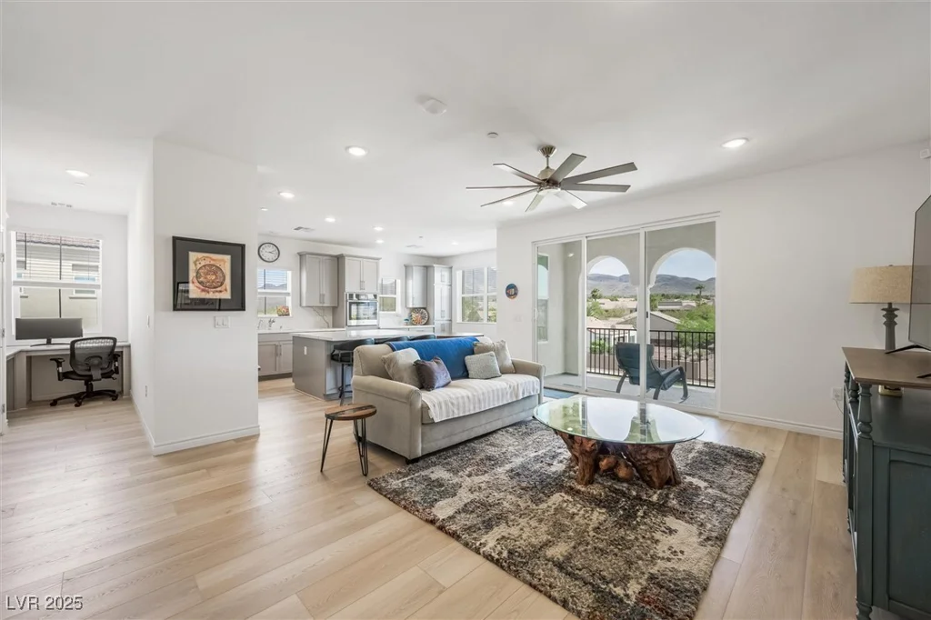 2555 Hampton, Henderson, NV 89052