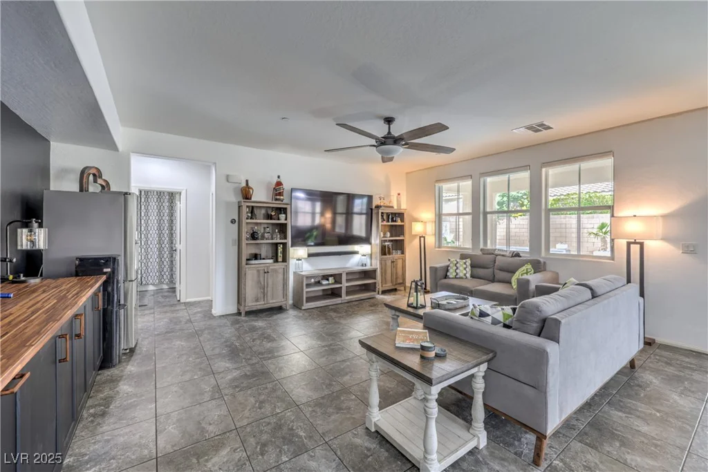 689 Sea Star, Henderson, NV 89002