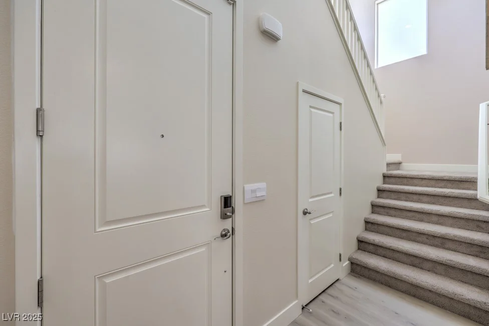 7665 Serenity Bay, North Las Vegas, NV 89084
