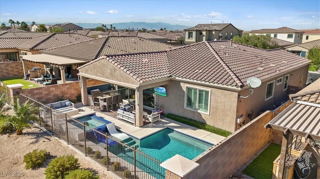 305 Via Del Duomo, Henderson, NV 89011