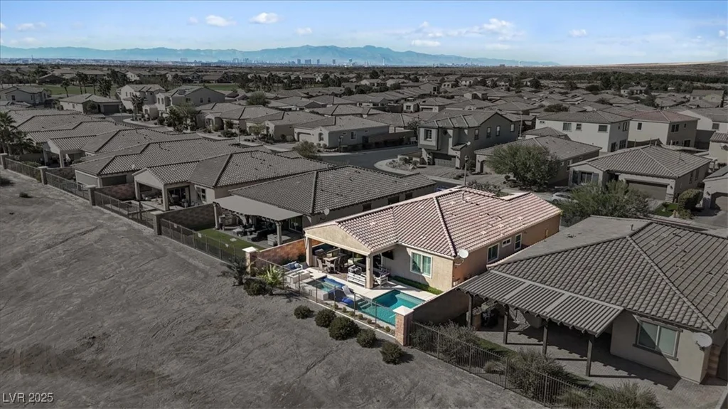 305 Via Del Duomo, Henderson, NV 89011