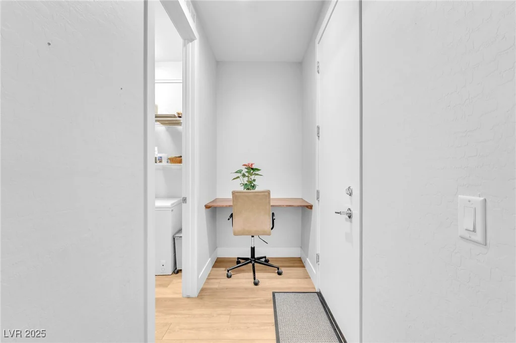 10601 Skye Arroyo, Las Vegas, NV 89166