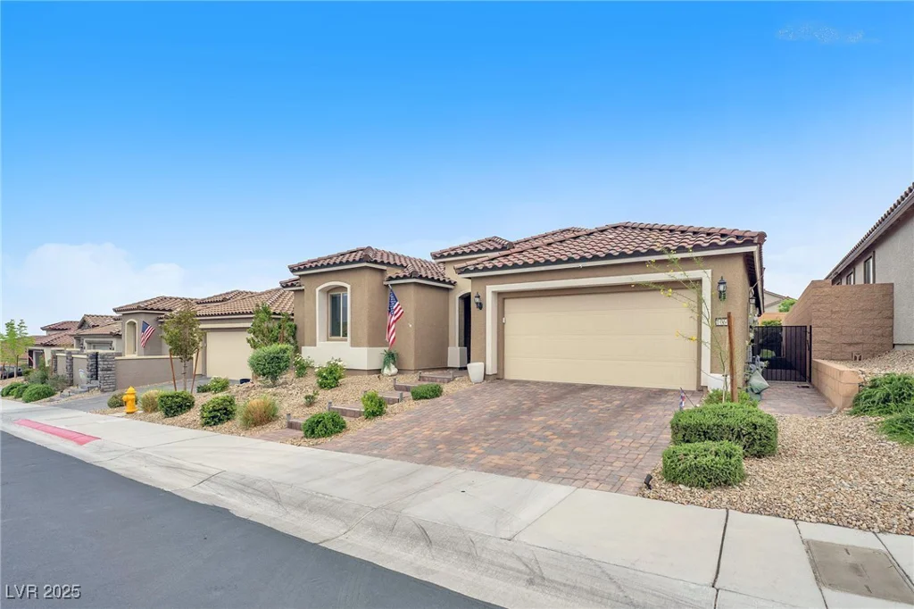 10601 Skye Arroyo, Las Vegas, NV 89166