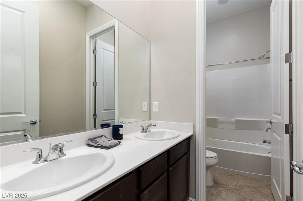 3084 Porte La Paz, Henderson, NV 89044
