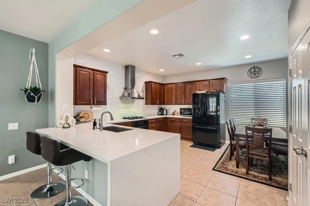 6446 Button Quail, North Las Vegas, NV 89084